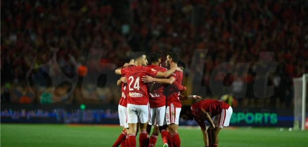 فيديو | العش يسجل هدف الأهلي الأول أمام غزل المحلة بالخطأ في مرماه